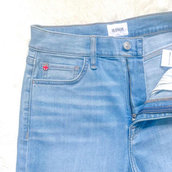 HUDSON Noa Midrise Straight Leg Crop Suri Light Wash Rayon Stretch Jeans - Picture 11 of 11